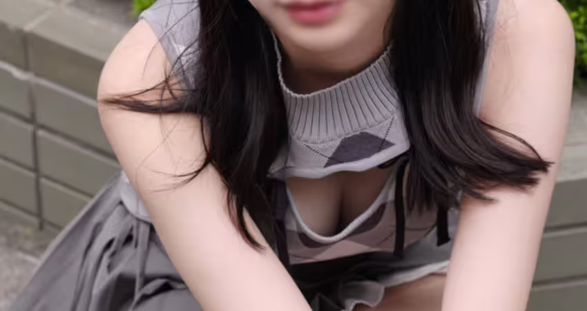fc2-ppv 4930925 【附贈品】在應用程式認識的高挑瘦身女子。明明說是為了錢，但幾乎都是為了陰莖嗎？馬上就高潮的敏感小穴，用射精抽插讓她連續高潮並大量內射‼ | FC2電子市場