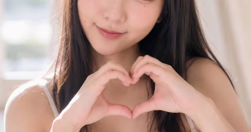 fc2-ppv 4965833 【完全秘密版】【露臉】【巨乳】【濃毛】【初次登場】山形出身的JD22歲，曾在軟式棒球中活躍的I罩杯巨乳女孩首度生插入・內射「這樣把鏡頭靠近會很害羞」【第3章】 | FC2電子市場