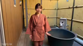 FC2-PPV 4987537 【無】旅館的女服務生。白皙瘦長的清純美人。誘惑客人的身材絕佳淫亂女人。【海外版】附贈特典 | FC2電子市場