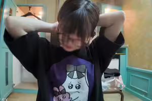fc2-ppv 4714506 眼鏡和JD口交2