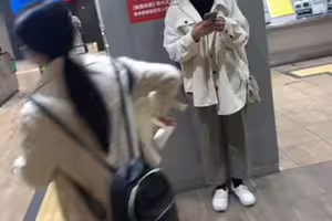 FC2-PPV-4787798 【先着30名500円オフ】はるか18歳_2・顔射インタビュー(11)。「お●●さんごめんなさい」あのアイドル級逸材っ*がお金ほしさに再登場!レビューに感謝&顔射される一部始終(053) FC2-PPV-4787798 【先着30名500円オフ】はるか18歳_2・顔射インタビュー(11)。「お●●さんごめんなさい」あのアイドル級逸材っ*がお金ほしさに再登場!レビューに感謝&顔射される一部始終(053)