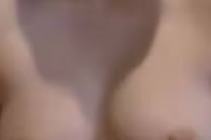 fc2-ppv 4852001 以出道作品創下驚人的銷售紀錄的G罩杯震撼！|FC2電子市場