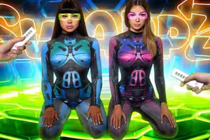 Beca Barbie, Della Cate – Robo-Stepsis