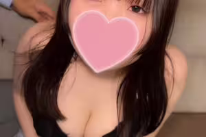 fc2-ppv 4794119 [素人] 可愛x巨乳x無力推。18歲F罩杯女孩，該有的都有。盡情享受您的身體，享受原始插入和中出性愛。包括評論獎金。| FC2電子市場