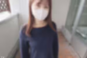 fc2-ppv 4819991 ♡半價截止至1月5日【無/完全素人】超可愛單親媽媽！優雅調皮的手法讓老爺子雞巴立起來了！他們的警惕性都解除了，夫妻般的氣氛好色情啊！| FC2電子市場