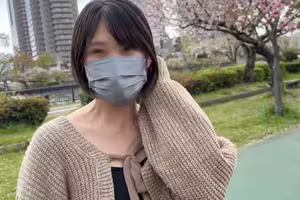FC2-PPV-4680591 【大人気シリーズ第2弾】マジ素人と昼間の公園で露出プレイ