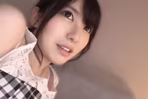 FC2-PPV-4792485 【特典付き】※今だけ70％OFF！　浜辺〇波激似の超美女JD♥激ピストンで止まらない連続潮吹きからの美しいお顔に大量顔射の衝撃ハメ撮り