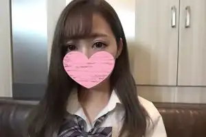 FC2PPV-1424109 初撮り♥タピオカ屋さんからの転職は出来るのか？149/40☆小顔でタピオカより大きい潤んだ瞳で見つめられ・喘がれたら男はみんなイチコロですｗ