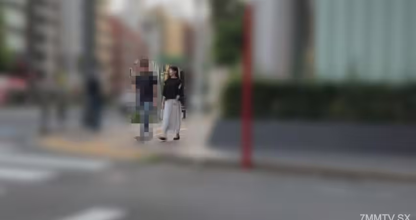 fc2-ppv 4953622 已婚兩年半的倒楣老婆。雖然跳躍，但被發現並抓住出軌現場！與出軌對象的性行為也無法滿足嗎？在家裡那裡洪水泛濫。。。