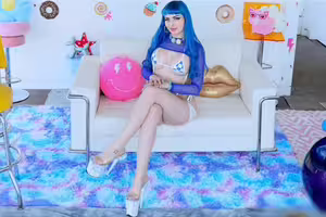 Jewelz Blu – Jewelz’ Beautiful Booty