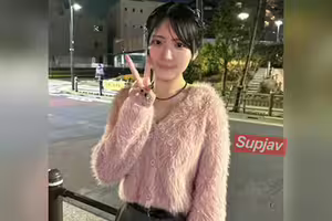 FC2PPV 5000290 【11/18迄1290pt】クールなスレンダーアパレル美人店員ちゃん。オトナの巨根でキツマンにズッポリ、頰を紅潮させながら奥まで突かれてイキまくる。ぴちょぴちょ蜜壺からザーメンあふれ出す。LIVE