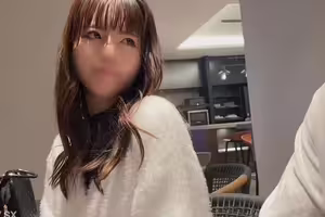 fc2-ppv 4703915 [生活在性愛中的已婚婦女]超過20個性高潮！我約會的妻子是如此性感，如此可愛！當兩個肌肉發達的傢伙發生性關係時，他們的眼睛睜開，他們摔斷了。[超級高潮與creampie]