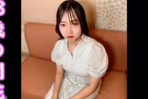 fc2-ppv 4734296 ★未經審查的獎金♀168涉及一個令人難忘的視頻，該視頻將無辜的18歲Natsumugi引導到成年世界。首次奶油。