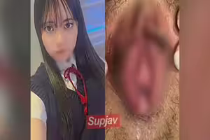 FC2PPV 4861456 無碼  濃密毛發！粉嫩私處張開！極小私處開放觀察♡口交♡自慰♡超近距離特寫！附贈特別評測