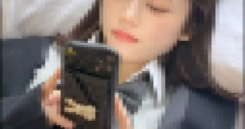 fc2-ppv 4904550 【2026年3月畢業】 「前偶像研究生」F罩杯18歲真正美女 制服出演。高額交涉無避孕藥內射稀有硬上錄影。※剩餘不多 | FC2電子市場