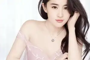 劉亦菲OL套裝上身 李現就地撲倒 劉亦菲OL套裝上身 李現就地撲倒