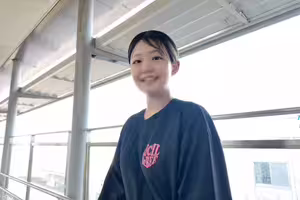 fc2-ppv 4757902 990點直到13日！ [首先在FC2中] *前往薩諾車站遇到一個認真的19歲F杯！ ！一個仍然缺少揮之不去的工作申請（星期五）的高中女生，她正在申請一個巨大的奶油蛋糕，上面有一個巨大的黑色公雞