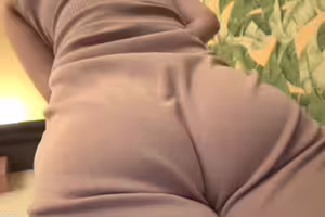 fc2-ppv 4778191 *限時價格* [素人/22歲] [個人攝影]來自SNS！我吃不夠的 purikechufurifuri！粘糊糊的變態玩高腿燈籠褲！如果你喜歡屁股，你一定會喜歡它！！| FC2電子市場