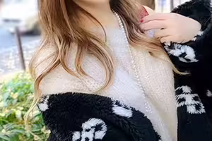 FC2-PPV-4796584 ※数量限定※焦らされ好きの「超柔」G乳ギャル**大生（２０）★禁欲で感度MAX⇒人混みの中でおまんこブルルン・リモバイ散歩★中出し×③