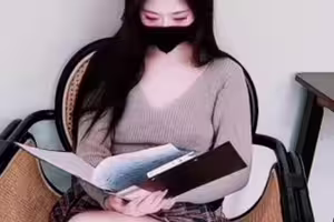香蕉视频.XJX770.情欲女主管让不合格的下属舔丝袜脚