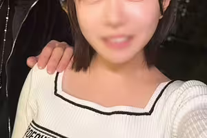 fc2-ppv 4739055 perman pressed保留了它的好！年輕的年輕學生，有嬰兒臉和大乳房（21）她的乳房搖擺，這樣她就無法停止拿出陰莖“ konatsu”