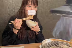 fc2-ppv 4899293 [期限限定 800PT!!!] 美女接待員被肏懷孕的無情三連發內射 [超值套餐] | FC2電子市場
