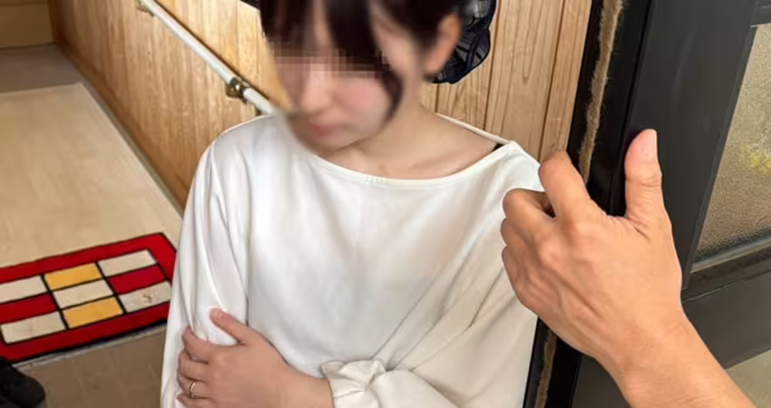 fc2-ppv 4904760 [個人拍攝] 伊佐為了快速致富，開始了在鄉村的生活。一個忠誠的天然妻子，雖然受到近視丈夫的擺佈，但仍然奉獻自己的身體並沉迷於快樂。兩者都很fuufu。| FC2電子市場