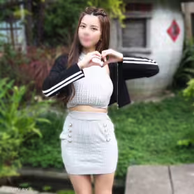 fc2-ppv 4856445 【追隨者超過10萬】日本愛好者有名網紅！極品頸部＆長腿的神級身材，享受黏稠濃厚SEX大量射精！ | FC2電子市場